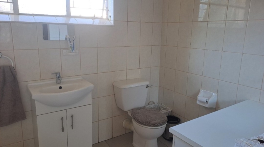 4 Bedroom Property for Sale in Vanes Estate Eastern Cape